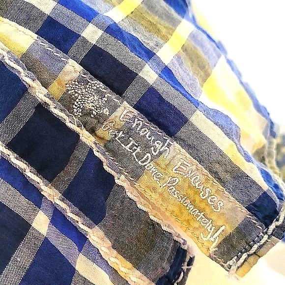 ROAR Button Down Flannel Shirt w/ Gorgeous Silver Embroidered Tribal Design EUC - Picture 12 of 13